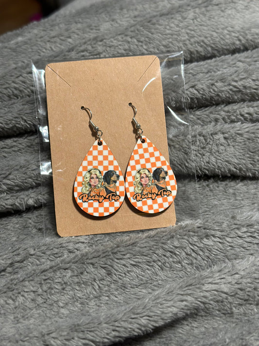 Tennessee Dolly and Smokey Earrings